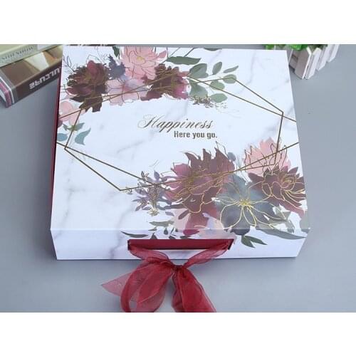 UV Protected Magnetic gift boxes wholesale Packing Printing CMYK cardboard box Custom Logo With Ribbon ---PX12020