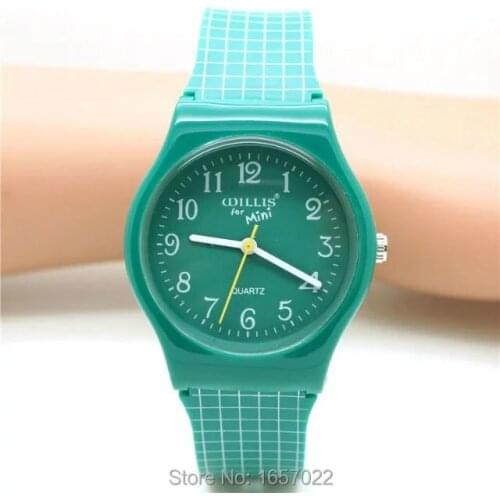 New arrived casual style silicone strap wristwatches for women man gift dress watches with japan movement