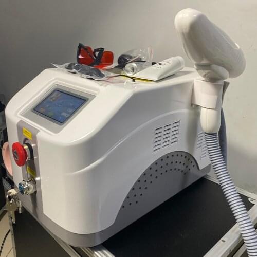 NEWEST Q switched ND YAG Laser / 532 &1064 &1320nm Tattoo Removal Machine ND Yag Laser Price / Carbon Laser Peel Machine