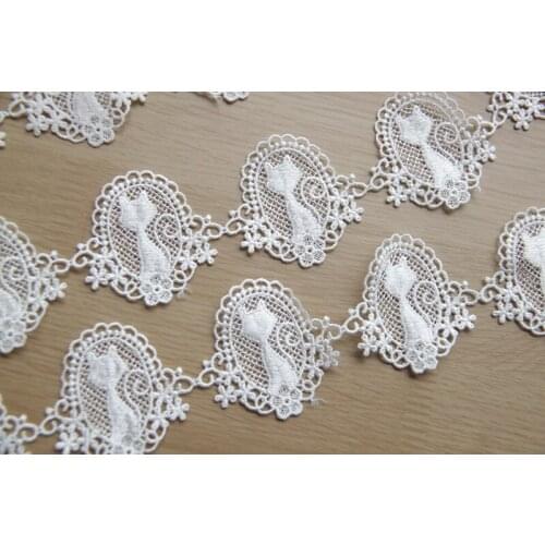 Delicate White black cat venise Lace, Vintage Lace Trim soluble lace embroidery lace DIY manual material