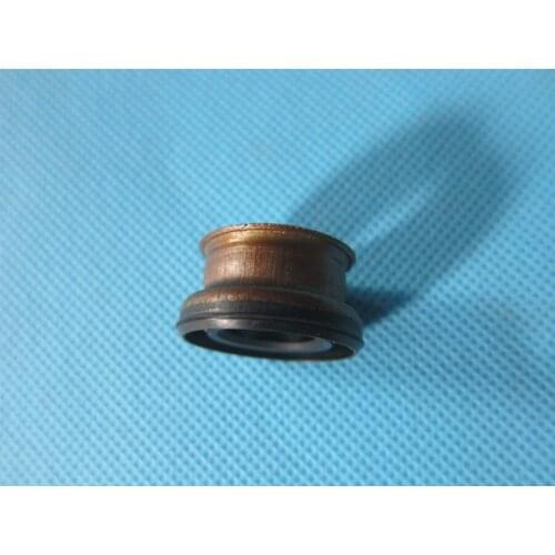 Car accessories transmission shaft oil seal F401-17-131 for 323 family protege BJ BA BG 1.6 1.8 2.0 engine 1994-2005 BT-50