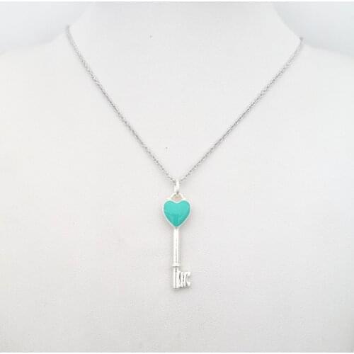 100% pure silver classic blue enamel heart-shaped key sweater chain necklace pendant lovers day act the role ofing is tasted