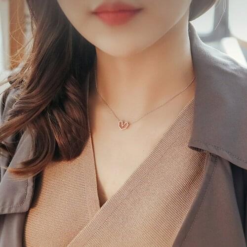New Arrivals 925 Sterling Silver Heart Necklaces Pendant Hot Sale Pure Silver Jewelry for Women Silver 925 Necklace