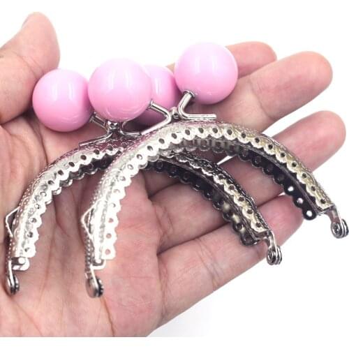 30PCS 8.5cm Ruffled Arch Purse Frames Kiss Clasps Clutch Buckle Handbag Handle Pink Ball Luggage Crafts Hardware Accessories