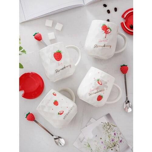 Lovely Ceramic Cup with Lid Spoon Breakfast Coffee Cup Milk Cup Strawberry Cup Couple Household Water Cup Mug