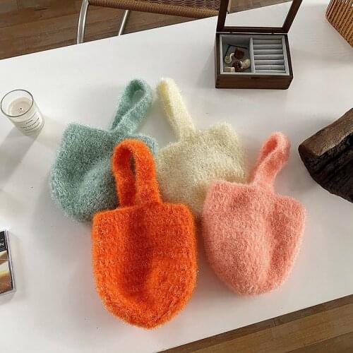 Fashion Plush Bag Bucket Handbag Woven Small Hand Bag Vintage Women Handwoven Little Tote Birght Color Female Casual Handbags