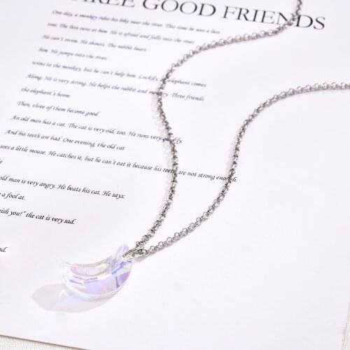 Korean Charm Jewelry Northern Lights Moon Shape Pendant Rainbow Necklace Glass Material Necklace Necklace Romantic Accessories