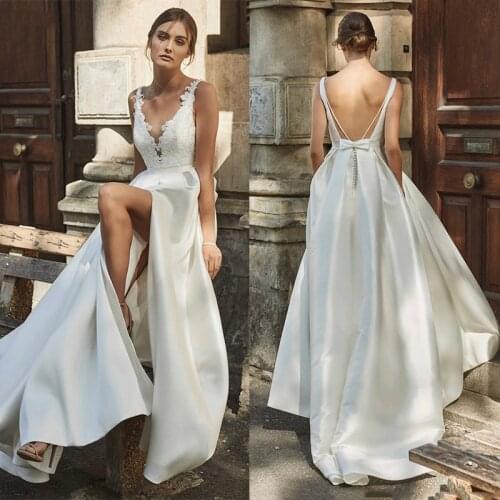 Large Sizes Satin Appliqued Wedding Party Gowns Deep V-Neck 2021 High Slit Open Back Bow Ceremony Beach Custom Made Bridal Dress