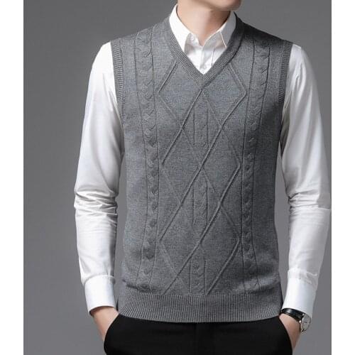 2019 Male Sleeveless Pullover Men Casual Sweater Vest Outerwear V-neck Wool Mens Knitted Vests