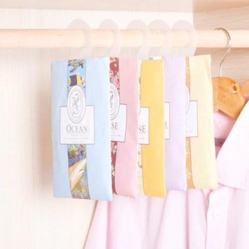 Hanging spice sachets Wardrobe mildew-proof insect-repellent deodorant aroma sachet sachets Natural closet sachets