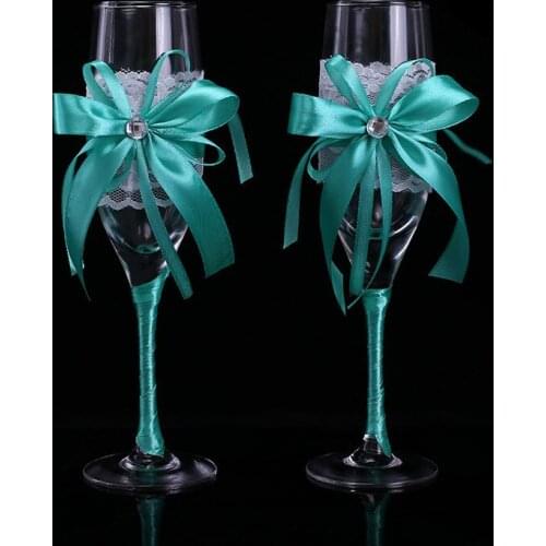2Pcs/set White lace and green ribbon Wedding Toasting Glasses Rustic Wedding Champagne Glasses Gift Box For Wedding Decoration