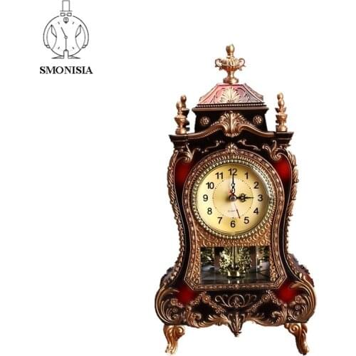 Vintage Desk Retro Alarm Clock Classical Royalty Sitting Room TV Cabinet Imperial European Creative Sit Pendulum Clocks