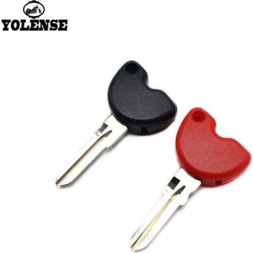 For PIAGGIO Vespa 250 VESPA LXV150 GTV250 GTS250 Motorcycle Accessories Embryo Blank Key Scooter Keys can be installed chips