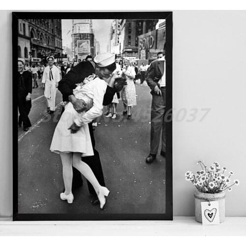 New York Times Square Iconic Kiss VJ Day Sailor Canvas Painting Oil Print Poster Wall Art Picture For Living Room Home Decor