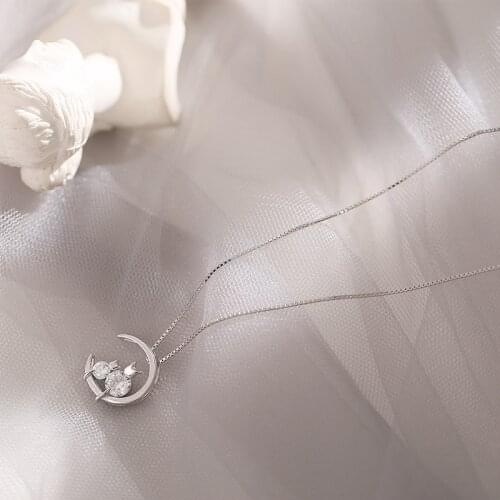 Silver Plated Inlaid Zircon Moon Cat Necklace Simple Temperament Cute Pendant Womens Clavicle Chain Fashion Jewelry