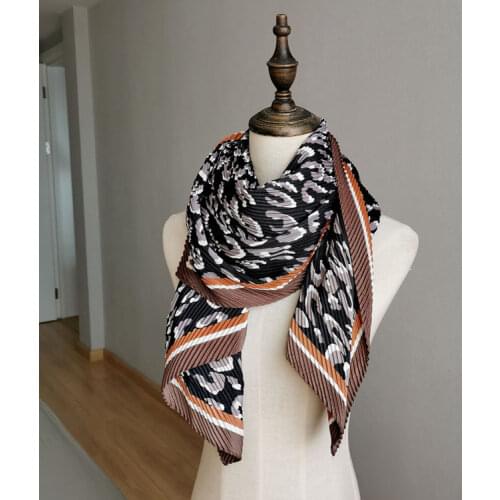 HOT SELLING Miyake pleated European and American retro fashion scarf diamond Leopard print scarf IN STOCK