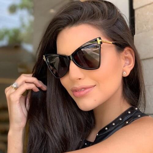 QPeClou 2020 New Brand Designer T Cat Eye Sunglasses Women Fashion Oversized Cateye Frame Sun Glasses Female Colorful Shades