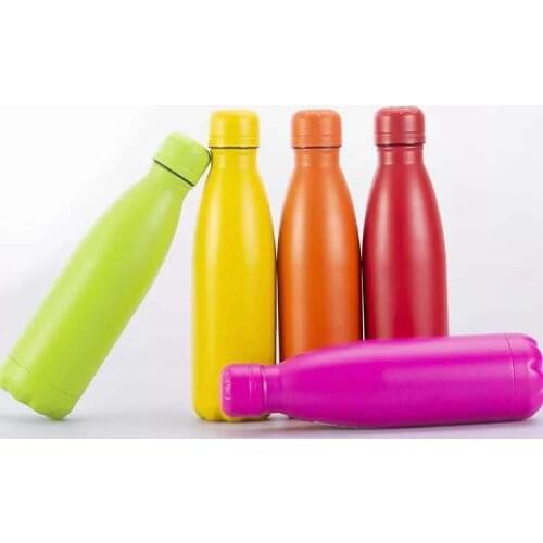 Botella de agua aislada de doble pared de 500ml termo de acero inoxidable botella de forma de Cola a prueba de fugas para gimnas