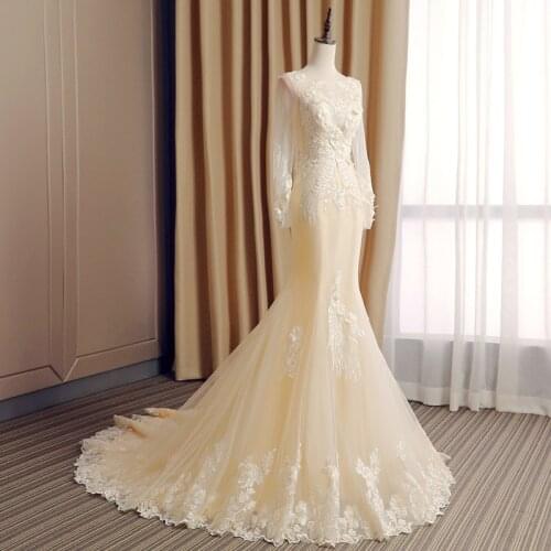 Champagne Mermaid Lace Wedding Dresse with Long Sleeves Corset Back Elegant French Retro Appliques Bridal Formal Gowns VS67