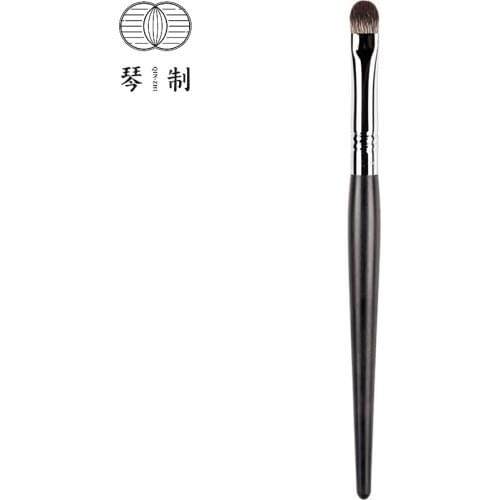 QINZHI Professional Handmade Make Up Brush G050 Medium Eye Shadow Brush Soft Cat Tail Hair Makeup Brushes