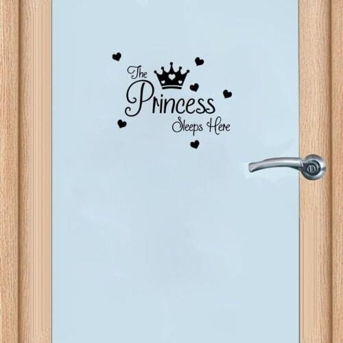 Princess Sleeps Here Door Sticker For Girls Baby Bedroom Decoration Vinyl Wall Decals Beauty Fashion Poster LY1597