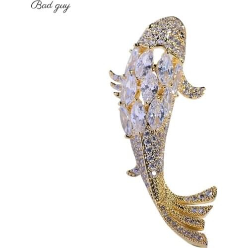 Gold Fish Brooches Luxury jewelry 2021 Vintage Zicon Brooch Pin for Women Clothes Scarf Buckle Garment Accessories Jewelrye Gift