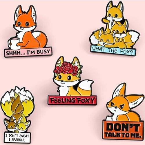 Cartoon Little Fox Brooch in Shirt Fox Quotes Brooch Cartoon Fox Lapel Pins Wreath Backpack Badge Fashion Brooch Enamel Pins