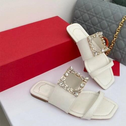 Womens Slides Genuine Leather Shoes Diamond Buckle Decor Mules Flats Summer Beach Slippers Luxury Brand Chic Design Woman Shoe