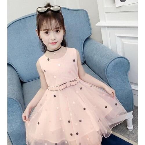 The latest explosion of childrens clothing girls dress new childrens little girls dot embroidery yarn