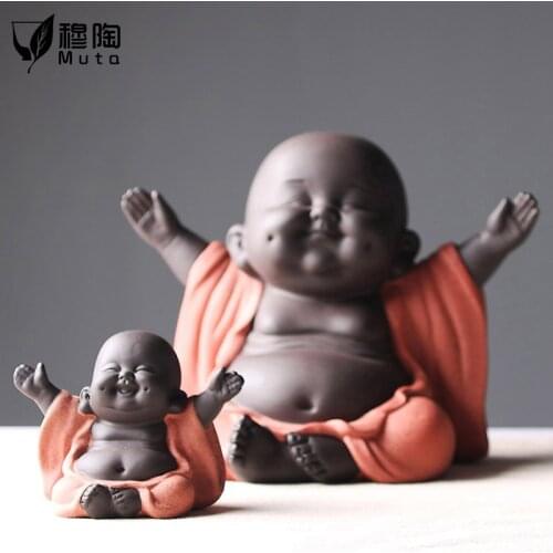 Budas decorativos figuras tea pet accessories buda decoracion table ceramic ornaments little monk adornos de ceramica buddha
