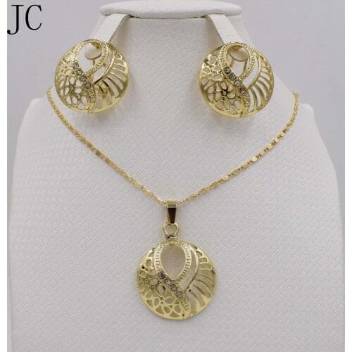 2016 NEW unique gold necklace collocation fashion circular pendant earrings jewelry for women in Dubai