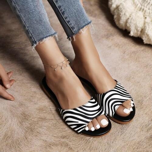 New Summer Plus-size Zebra Print Street Style Flat Overwear Slippers m-52