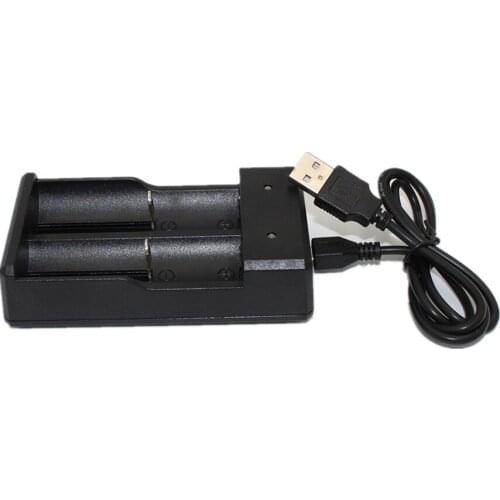 Universal 14500 18650 26650 Li-ion Battery Charger USB Charger with LED Indicator for LED Flashlight DC 4.2V 1A
