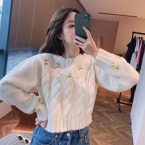 2021 autumn and winter new pullover lazy wind outer wear thick sweater women short style small sweater o neck full sleeve