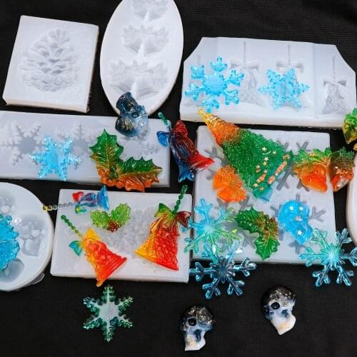 8Pcs/set Snowflake Silicone Mold Pine tree Bells Shape Crystal Epoxy Resin Molds DIY Craft Supplies Christmas Home Decoration
