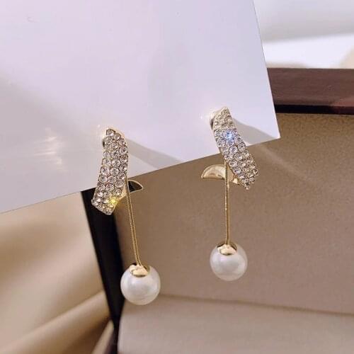 Trend Simulation Pearl Long Earrings Female White Round Pearl Wedding Pendant Earrings Fashion Korean Jewelry Earrings