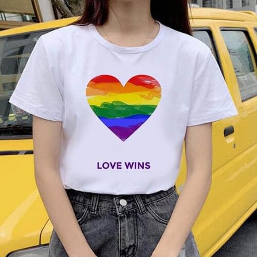 Gay love is love women rainbow top t-shirt kawaii Streetwear femme Top Tees Lgbt t-shirt Love Wins Women TShirts