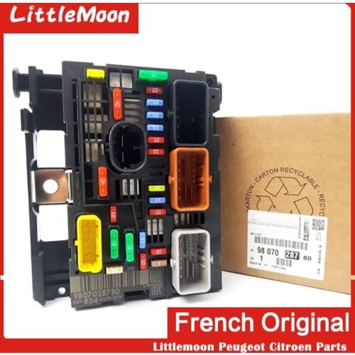 Original brand new fuse box R04 BSM 9807028780 for Peugeot 307 308 607 807 Expert partner Citroen C4 C8 berlingo