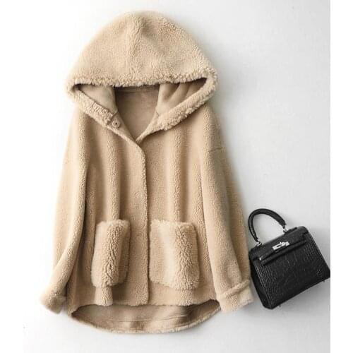 Winter Women High Quality Coat Luxury Lamb Wool Jacket Loose Hooded OverCoat Thick Warm Female Sheep Shearing Coats Y885