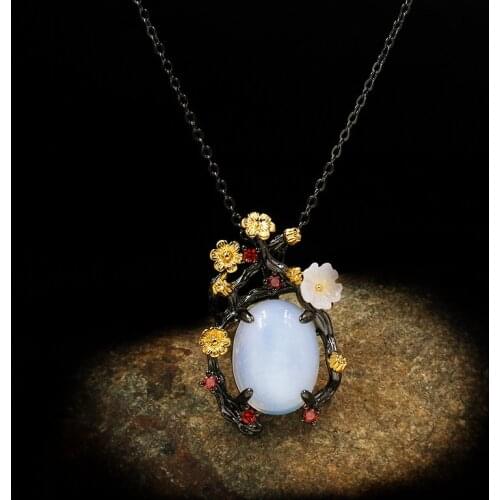 Elegant Retro Fresh Flower White Jade Pendant Necklace Flower Creative Pendant Necklace Ladies 925 Silver Jewelry Sweater Chain