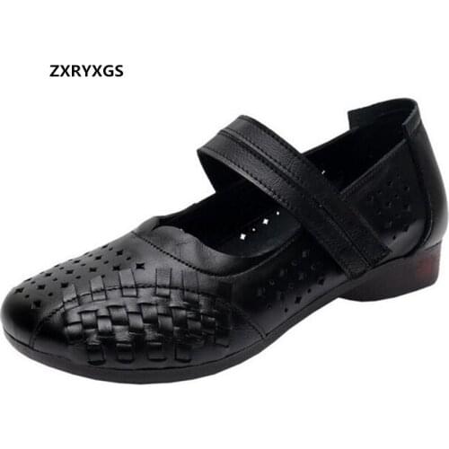 2021 New Breathable Hollow Genuine Leather Shoes Mother Sandals Soft Sole Comfortable Women Flats Large Size Fashioable Shoes