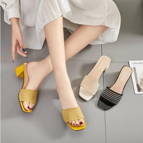 2021 New Summer Slippers Women Korean Flying Fish Mouth Sandals and Slippers Ladies Comfortable Medium Thick Heel Womens Shoes