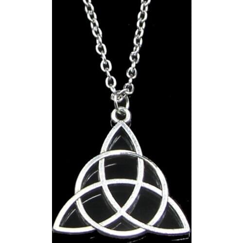 Fashion 28mm Knot Amulet Pendant Necklace Link Chain For Female Choker Necklace Creative Jewelry party Gift