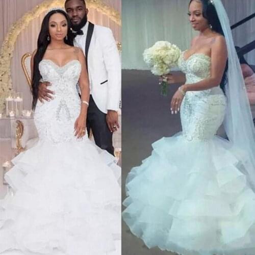 Sexy Mermaid Wedding Dresses Sweetheart Beads Sequins Layered Skirt Wedding Dress Count Train Shinning Bridal Gowns