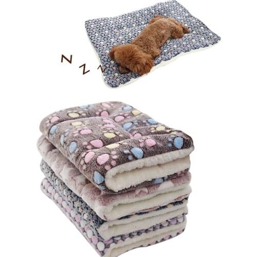 Dog Bed Thickened Dog Blanket Flannel Mat Cat Warm Winter Fleece Pad Sofa Cushion Home Rug Keep Warm Sleeping Cover Mat For Pet