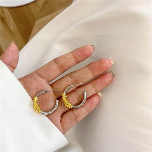 Origin Summer Minimalist Gold Silver Contrast Color Hoop Earrings for Women Metal Alloy Round Circle Earring Simple Jewellery