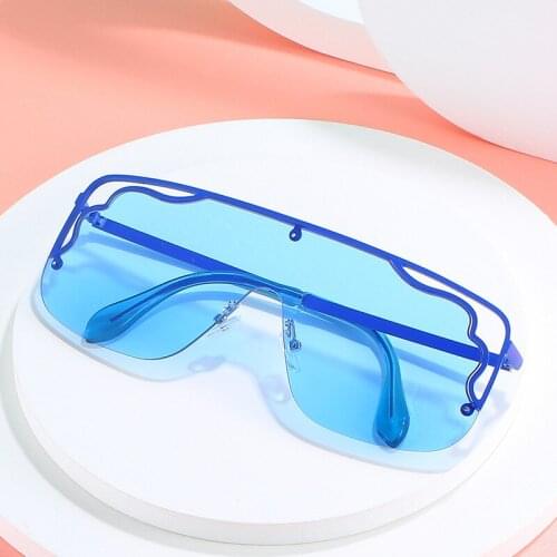 New one-piece lens flat top retro big frame sunglasses female fashion box reflective sunglasses male UV400 casual wild glasses