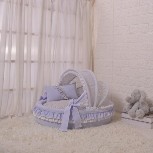 Very special pet shade cradle comfortable and beautiful easy to remove and wash