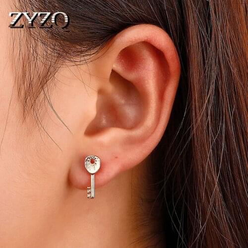 ZYZQ Simple Metal Key Earrings For Woman Retro Exaggeration Personality Stud Earrings Fashion Party Jewelry Accessories