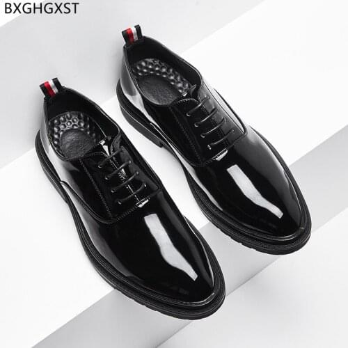 Patent Leather Pointed Shoes Men New 2021 Wedding Shoes for Groom Oxford Dress Shoes Mens Fashion Chaussure Homme Zapatos Hombre